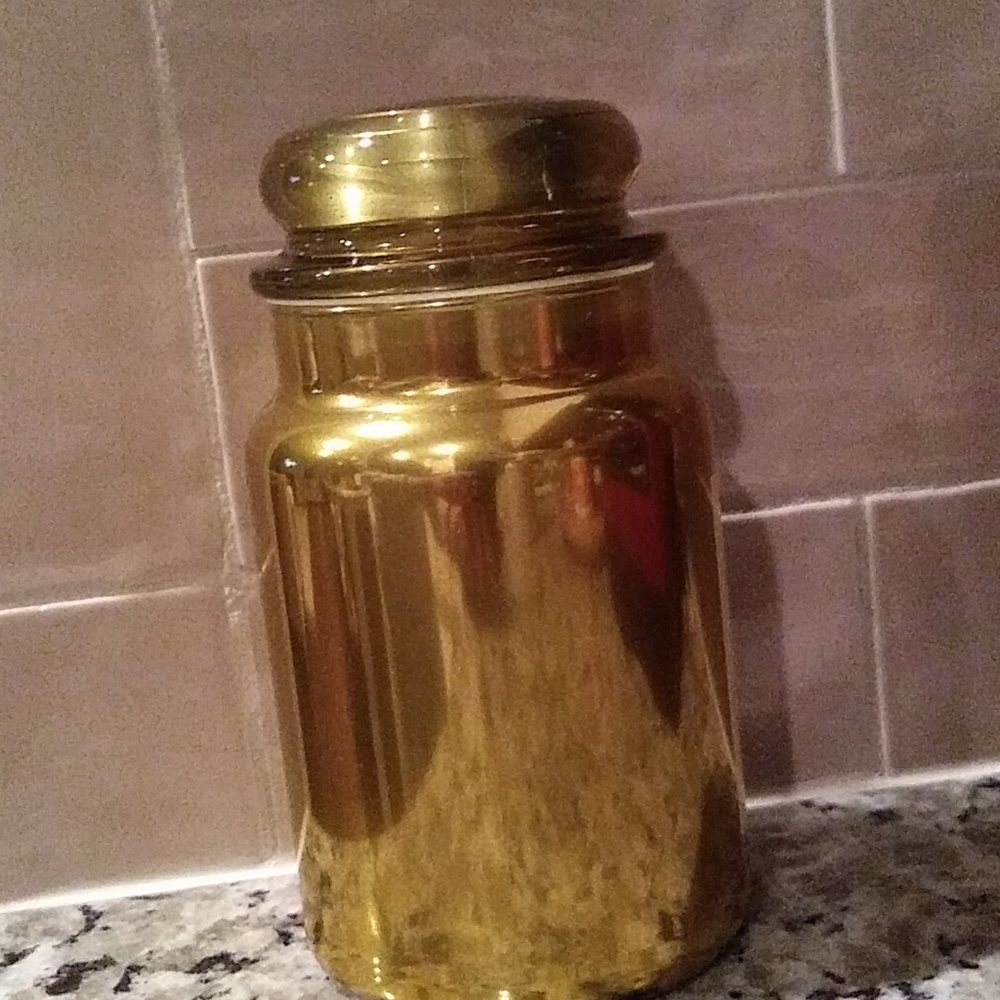 Village Candle Rhubarb Lemonade METALLIC Yellow Jar RETIRED!! - Picture 3 of 5